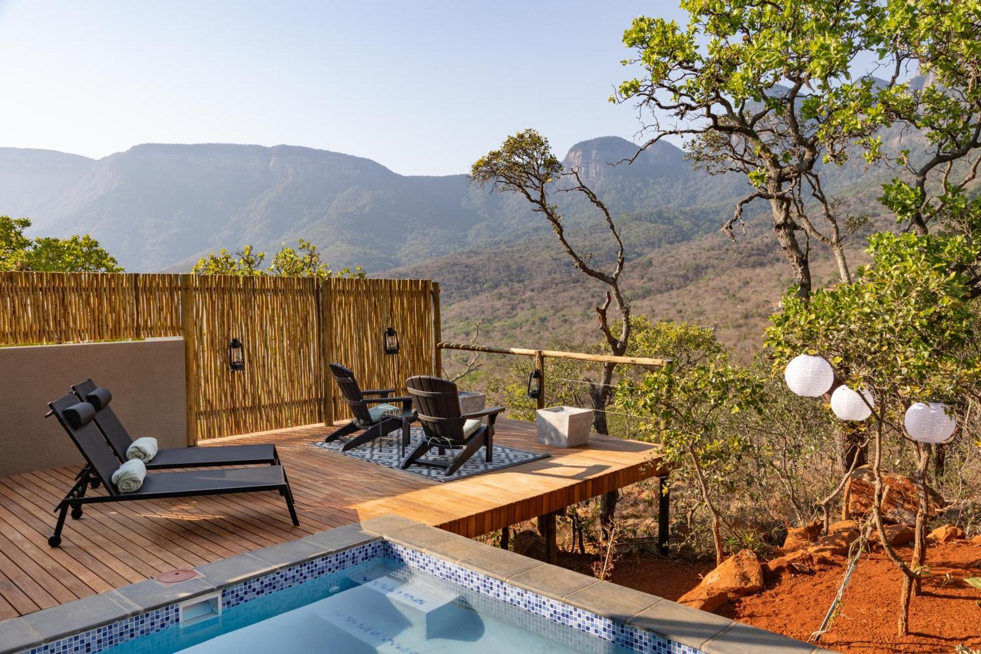 Marepe Mountain View Villa
